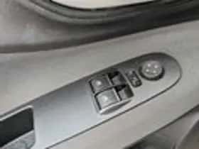 Fiat Punto (2010) thumbnail 10
