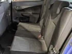 Toyota Verso-S (2011) thumbnail 7
