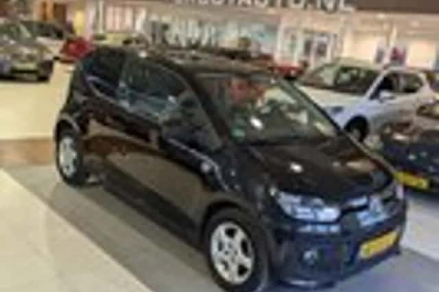 Volkswagen Up! (2012) thumbnail 1