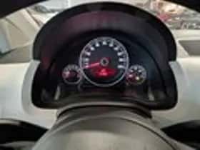 Volkswagen Up! (2012) thumbnail 11