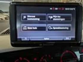 Volkswagen Up! (2012) thumbnail 13