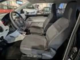 Volkswagen Up! (2012) thumbnail 6
