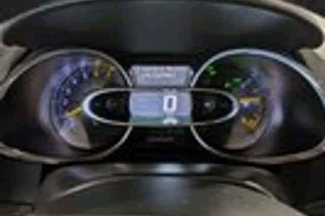 Renault Clio (2015) thumbnail 12