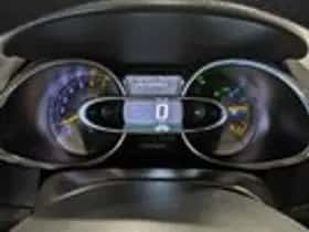 Renault Clio (2015) thumbnail 12
