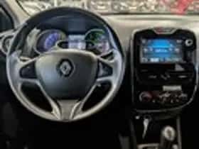 Renault Clio (2015) thumbnail 9