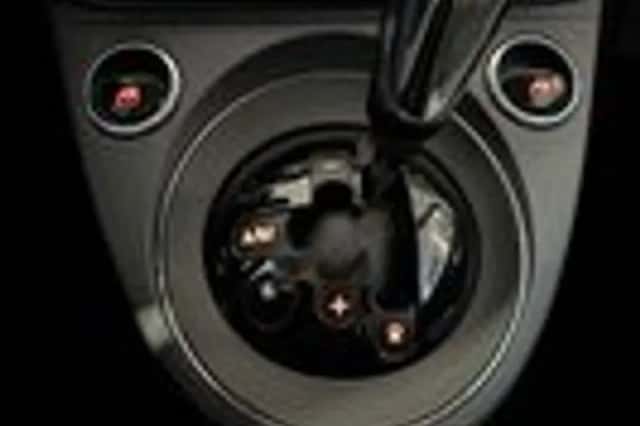 Fiat 500 (2015) thumbnail 17
