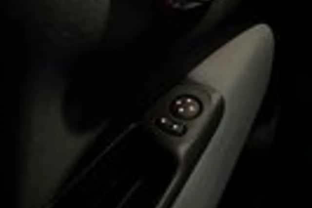 Fiat 500 (2015) thumbnail 10