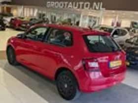 Škoda Fabia (2017) thumbnail 3