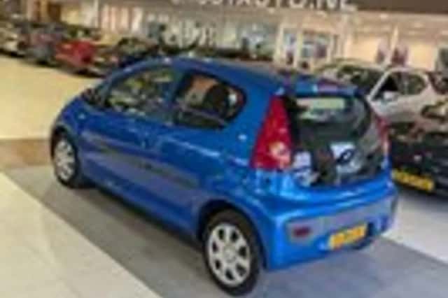 Peugeot 107 (2010) thumbnail 3
