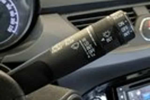 Opel Corsa (2014) thumbnail 13