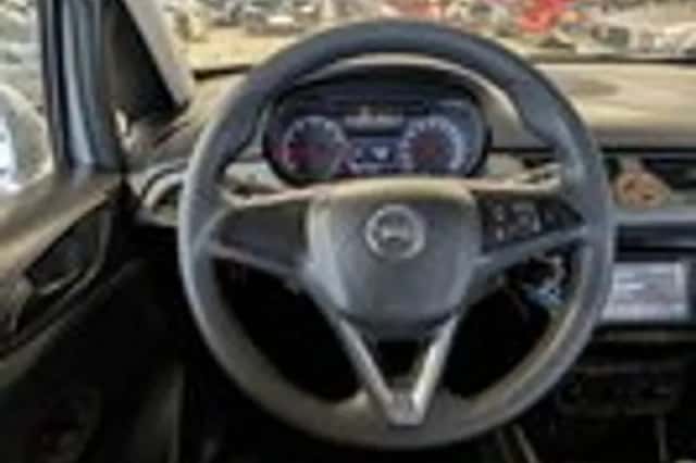 Opel Corsa (2014) thumbnail 10