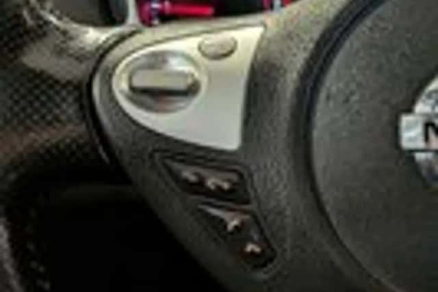 Nissan Juke (2013) thumbnail 11