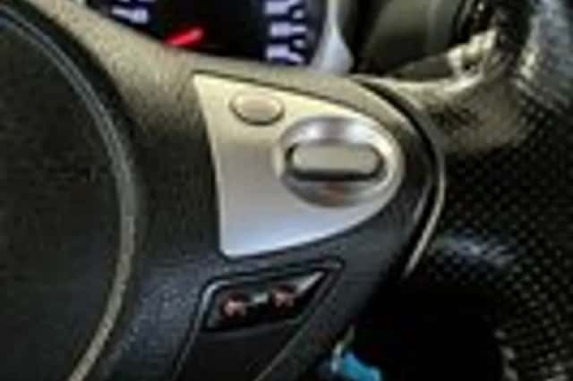 Nissan Juke (2013) thumbnail 12