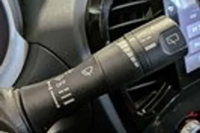 Nissan Juke (2013) thumbnail 14