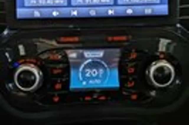 Nissan Juke (2013) thumbnail 18