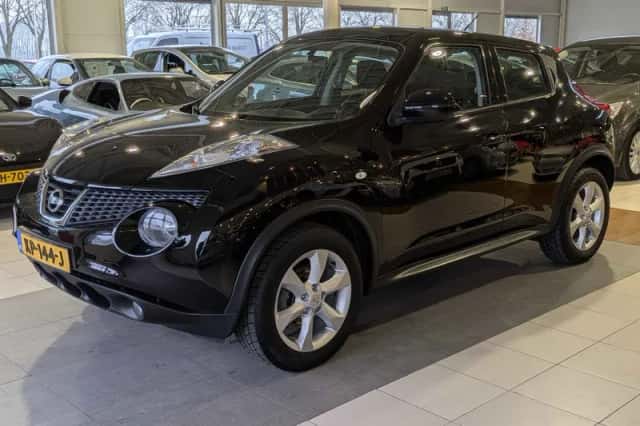 Nissan Juke (2013) thumbnail 2