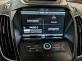 Ford C-Max (2015) thumbnail 15