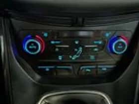 Ford C-Max (2015) thumbnail 17