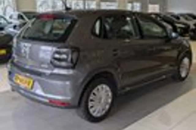 Volkswagen Polo (2016) thumbnail 4