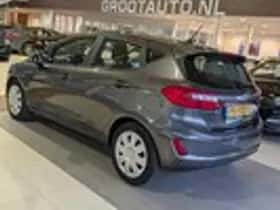 Ford Fiesta (2017) thumbnail 3