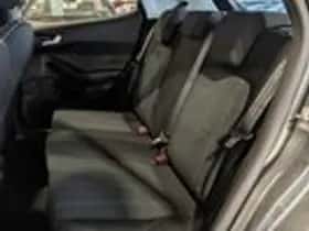 Ford Fiesta (2017) thumbnail 7