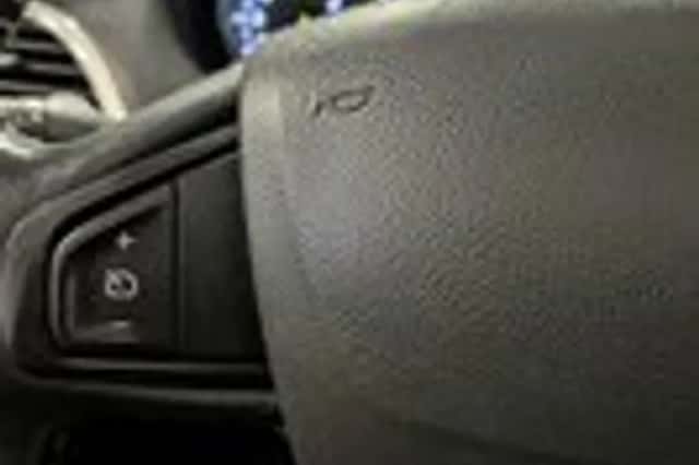 Renault Mégane (2014) thumbnail 12
