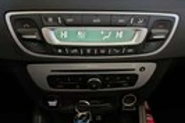 Renault Mégane (2014) thumbnail 15