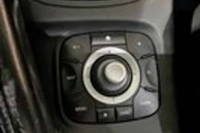 Renault Mégane (2014) thumbnail 16