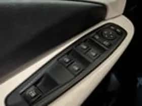 Renault Mégane (2014) thumbnail 10