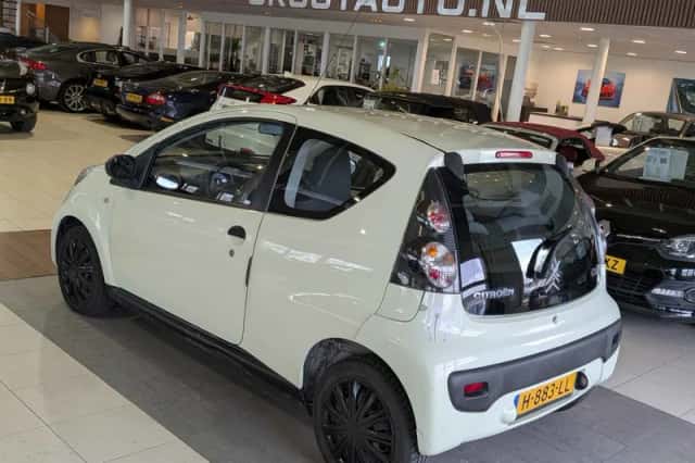 Citroën C1 (2010) thumbnail 3