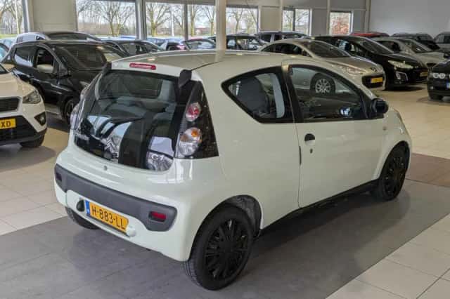 Citroën C1 (2010) thumbnail 4