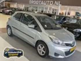 Toyota Yaris (2012)