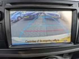 Toyota Yaris (2012) thumbnail 18