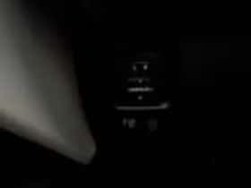 Toyota Aygo (2014) thumbnail 11