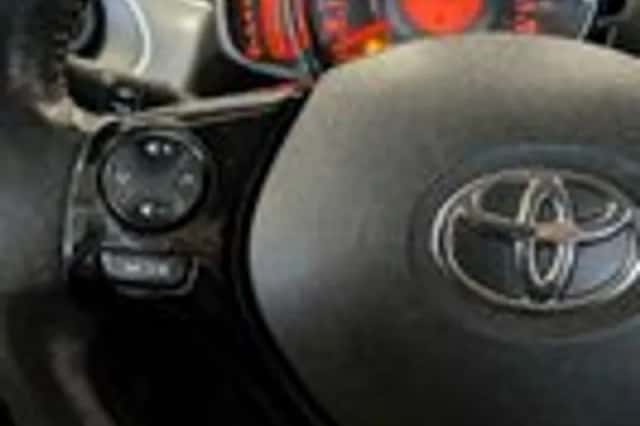 Toyota Aygo (2014) thumbnail 13