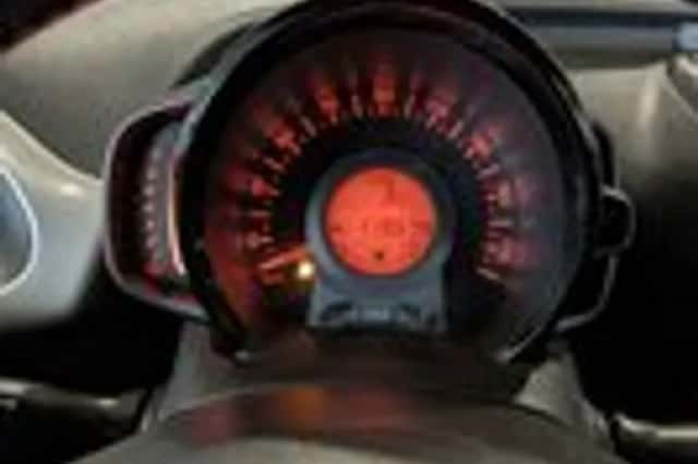 Toyota Aygo (2014) thumbnail 15