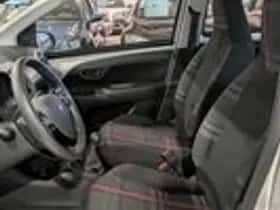 Peugeot 108 (2014) thumbnail 6