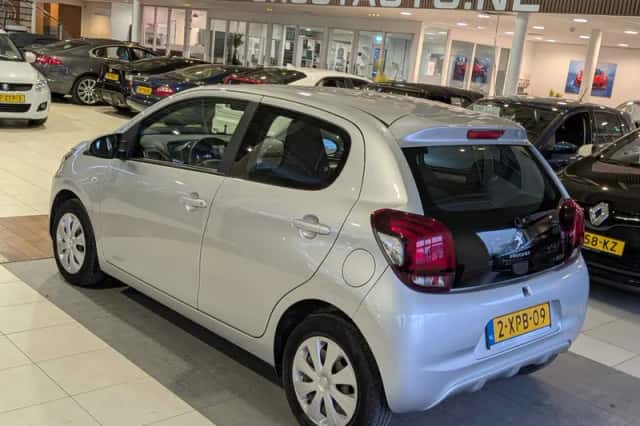 Peugeot 108 (2014) thumbnail 3