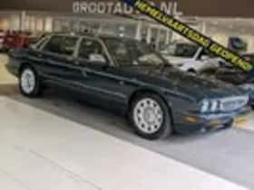 Jaguar XJR