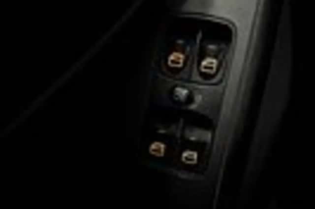 Mercedes-Benz C-Klasse (2005) thumbnail 13