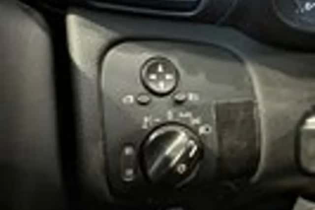 Mercedes-Benz C-Klasse (2005) thumbnail 14