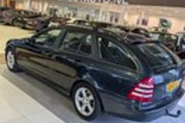 Mercedes-Benz C-Klasse (2005) thumbnail 3