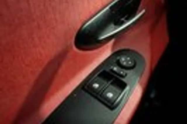 Lancia Ypsilon (2013) thumbnail 11