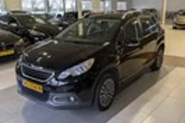 Peugeot 2008 (2015) thumbnail 2