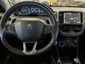 Peugeot 2008 (2015) thumbnail 10