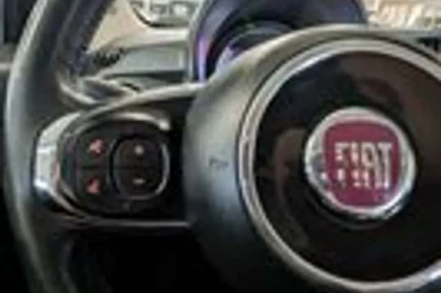 Fiat 500 (2016) thumbnail 13