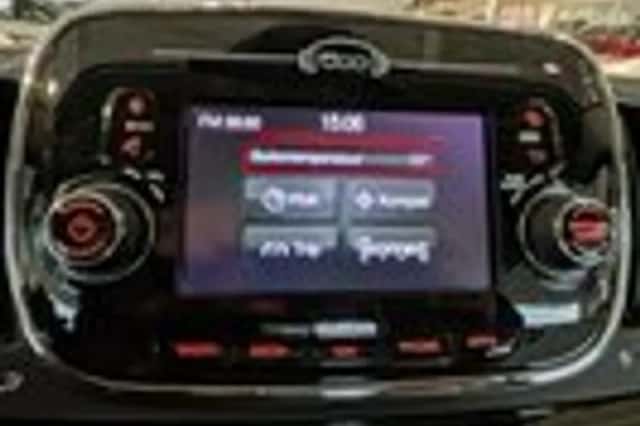 Fiat 500 (2016) thumbnail 17