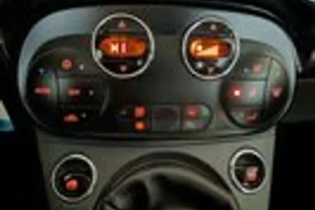 Fiat 500 (2016) thumbnail 18