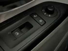 SEAT Mii (2013) thumbnail 11