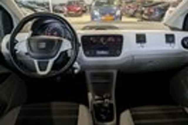 SEAT Mii (2013) thumbnail 9